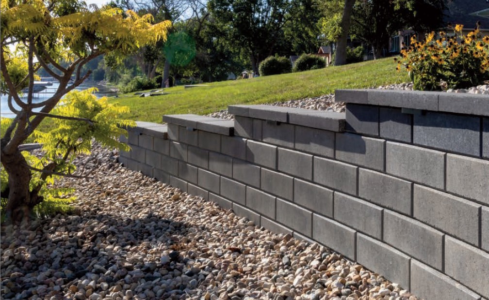 Premier 6 Modern Edge 2 pgr - Rockwood Retaining Wall.3